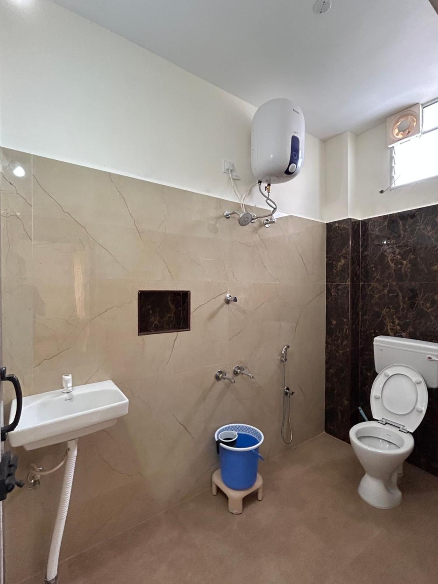 Dss Home Stay Just 500 Meter Girivalam Road Tiruvannāmalai Esterno foto